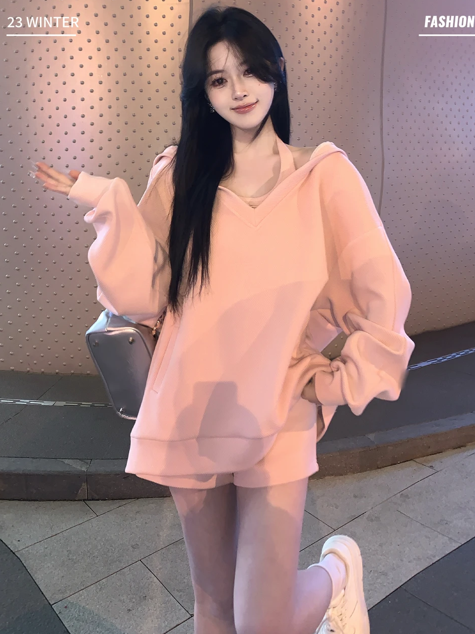 고급 부드러운 달콤함 패션 루즈핏 슬림해 보이는 연령 감소 핑크색 다용도 느긋한 캐주얼 슬립 후드티 세 조각 세트