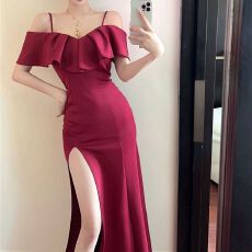 批发高端小众轻奢一字肩晚礼服女2026新款高级感性感宴会<b class='q'>修身</b>显瘦长裙