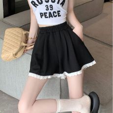 批发大码蕾丝花边拼接阔腿裤女春显瘦高腰遮胯休闲<b class='q'>打底</b><b class='q'>短裤</b>