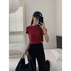 批发小众修身辣妹圆领短款露脐白色T恤女夏季别致正肩<b class='q'>打底衫</b>短袖上衣