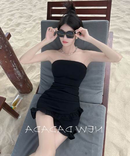 여름 새로운 달콤한 매운맛 순수한 욕망 섹시함 패션 미니 스커트 고급 센스 몸매 가꾸기 슬림해 보이는 3 차원 꽃 튜브탑 여성 드레스