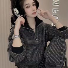 批发小个子<b class='q'>休闲</b>时尚套装秋冬新款宽松条纹洋气上衣显瘦阔腿裤两件套潮