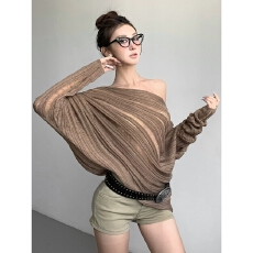 批发斜领露肩镂空条纹<b class='q'>蝙蝠</b>袖长袖针织衫女 春季慵懒休闲韩系上衣