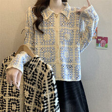 批发实拍～<b class='q'>大码</b>钩花镂空长袖针织翻领开衫外套宽松设计感上衣外搭罩衫