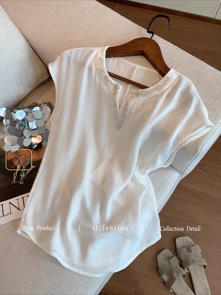 화이트 프랑스식 비즈 V넥 아마 민소매 맨위 여성 2026 여름 새로운 고급 품격 미니멀리즘 다용도 반팔