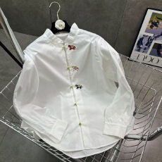 批发26早春新款新中式国风小马刺绣木耳边白衬衫女<b class='q'>长袖</b>高级感洋气上衣