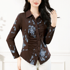 批发实拍弹力印花衬衫女装2026春装新款<b class='q'>长袖</b>上衣设计感咖色褶皱衬衣