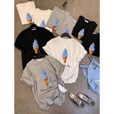 批发<b class='q'>韩国</b>东大门2025夏季装新款设计感蝴蝶结冰淇淋图案印花显瘦T恤女