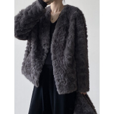 批发毛茸茸皮毛一体毛绒外套女 冬季保暖仿皮草上衣含围巾