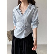 批发设计感小众蓝衬衫女肌理感白色五分袖<b class='q'>职业</b>职场交叠扭结