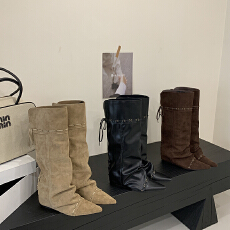 批发2025新款韩版气质尖头内增高靴子时尚<b class='q'>简约</b>宽筒靴子百搭纯色高筒靴