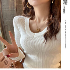 批发<b class='q'>白色</b>圆领<b class='q'>打底衫</b>女装内搭2025早秋新款毛衣修身小香风长袖针织上衣