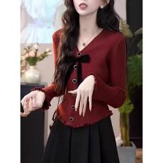 批发圣诞节穿搭红色蝴蝶结木耳边毛衣女秋冬季修身内搭<b class='q'>针织</b>打底衫上衣