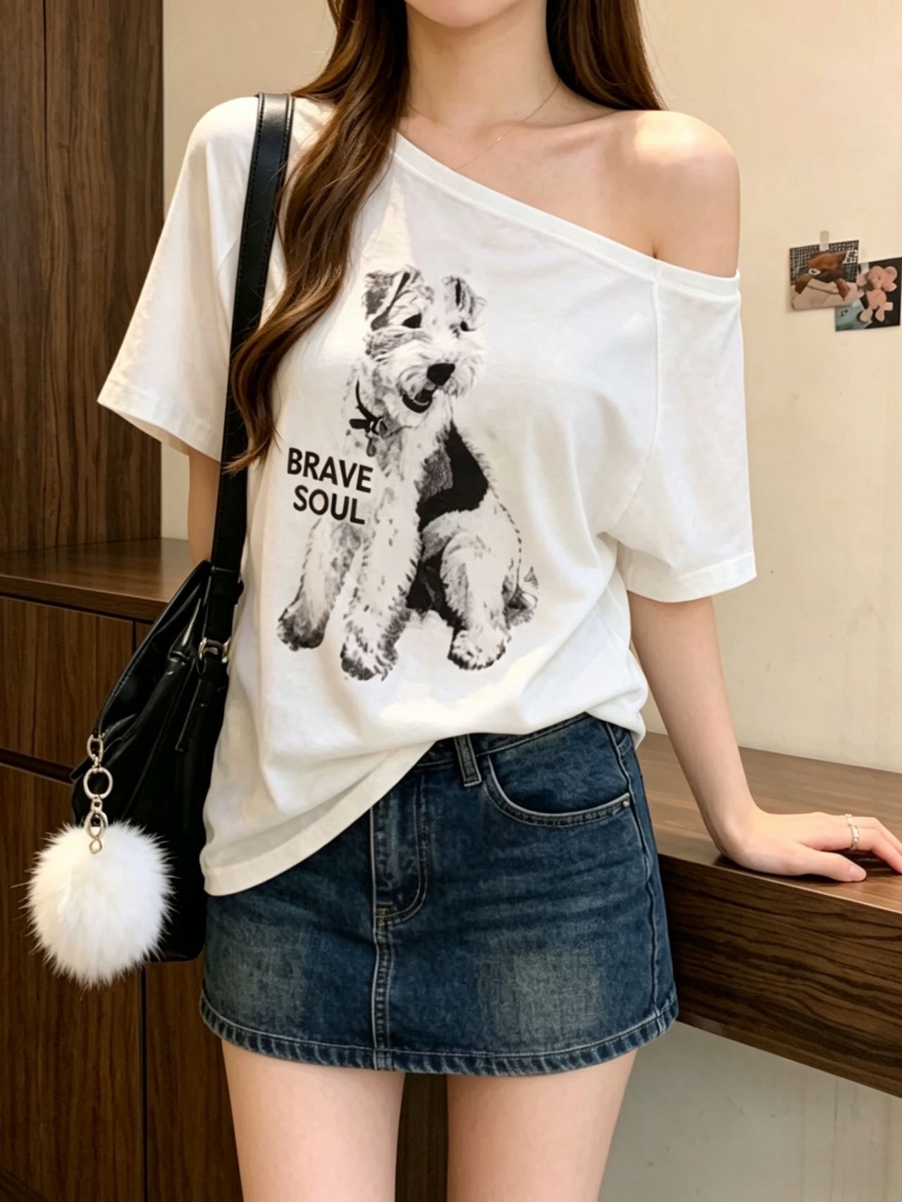 화이트 귀여운 개 비스듬한 어깨 반팔 티셔츠 여성 여름 새로운 루즈핏 느긋한 센스 오프숄더 슬림해 보이는 맨위