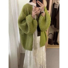 批发韩系毛衣外套女松弛感慵懒风宽松软糯温柔风秋冬季灯笼袖针织开衫