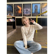 批发毛衣秋冬女慵懒高级感针织开衫2026新款绝美漂亮上衣羊毛