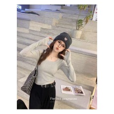 批发方领<b class='q'>打底衫</b>女2026春秋新款上衣高级感灰色毛衣修身针织衫内搭秋冬