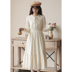 批发不低于108【实拍】法式复古V领设计感收腰气质<b class='q'>连衣裙</b>