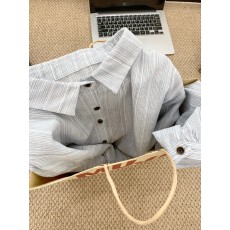 批发实拍韩系复古蓝色<b class='q'>条纹</b>衬衫女2026春季氛围感叠穿气质新款长袖衬衣