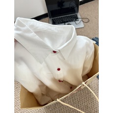 批发实拍纯色<b class='q'>长袖</b><b class='q'>衬衫</b>2026新款文艺日系森女系立领单排扣百搭上衣女