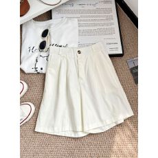 批发米色美式西装<b class='q'>短裤</b>女2026夏季薄款时尚宽松显瘦女裤阔腿五分裤