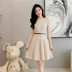 批发一夏温柔2026夏新款气质舒适<b class='q'>高端</b>面料超好版型<b class='q'>连衣裙</b>