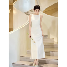 批发法式高级感白色礼服气质登记领证小白<b class='q'>裙</b>轻婚纱女订婚连衣<b class='q'>裙</b>敬酒服