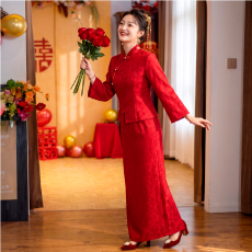 批发新中式改良红色旗袍套装<b class='q'>敬酒</b>服新娘结婚回门婚服长袖春夏订婚<b class='q'>礼服</b>