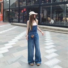 批发实拍~ 水洗牛仔背带裤<b class='q'>女</b>夏季宽松阔腿裤复古<b class='q'>直筒</b>长裤连体<b class='q'>裤</b>