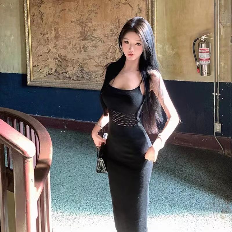 Human World Yatiao Pure Color Hollow Waistband Strap Dress Slimming Knitted Vest Long Dress 