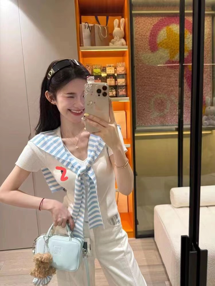 한 부서 숄 슬림해 보이는 V넥 니트 반팔 티셔츠 여성 여름 몸매 가꾸기 허리 수축 품격 Chic 작은 맨위 투피스 세트