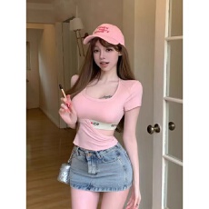 批发多巴胺不规则粉色短袖t恤女<b class='q'>夏</b>季纯欲辣妹性感露腰小上衣独特绝美