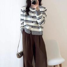批发复古条纹撞色毛衣开衫外套女2026春秋小个子软糯宽松短款羊毛上衣
