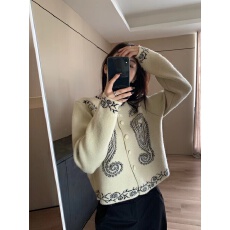 批发2025年秋<b class='q'>冬</b>新款韩版宽松慵懒风圆领针织开衫女百搭毛衣外套上衣潮