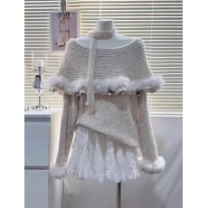 批发法式一字肩毛毛拼接针织衫女<b class='q'>秋</b>冬新款设计感小众宽松显瘦长袖上衣