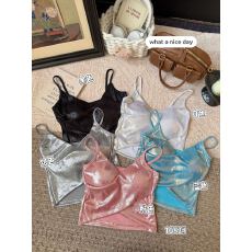 批发实拍春季时尚吊带背心免穿<b class='q'>文胸</b>带胸垫一体修身内搭外穿抹胸美背