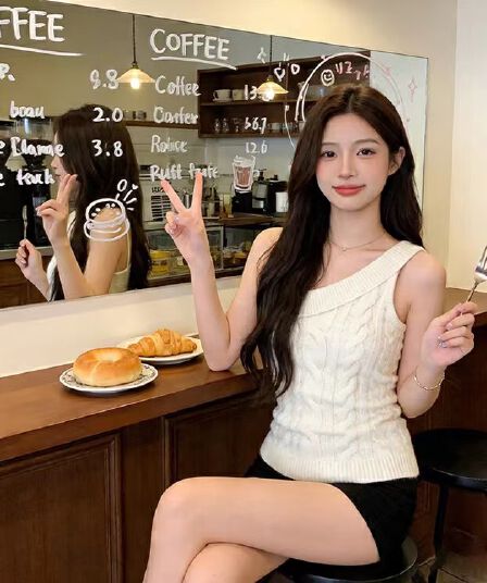 새로운 마 무늬 비스듬한 어깨 니트 쇼트 스타일 허리 수축 캐미솔 레트로 순수한 욕망 바람 외출용 작은 키 품격