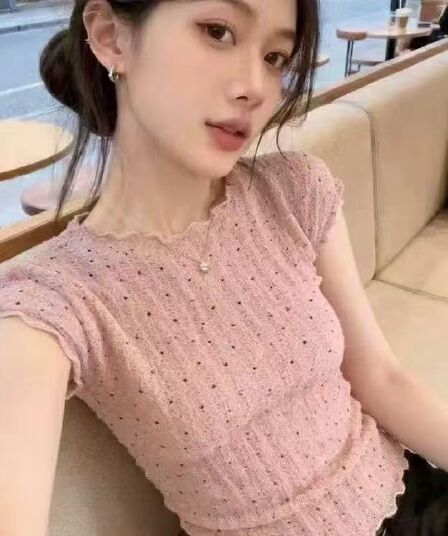 아름다운 자이언트 잘 생긴 프릴 Feifei 소매 티셔츠 여성 디자인 센스 몸매 가꾸기 배색 도트 무늬 맨위 여름