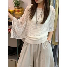 批发白色不规则<b class='q'>假两件</b>短袖冰丝<b class='q'>针织衫</b>女2026夏季新款宽松斗篷披肩上衣