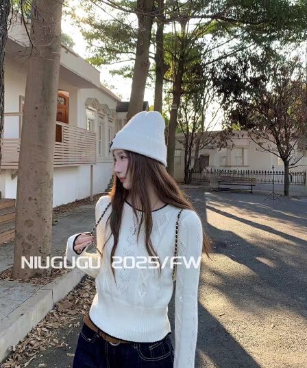 niugugu 고급 디자인 센스 라운드 넥 패치워크 색상 긴팔 니트 스웨터 겨울 한 부서 부드러운 몸매 가꾸기 슬림해 보이는 맨위