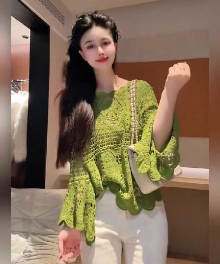 유럽 상품 무거운 작업 홀로우 아웃 자수 나팔 소매 녹색 니트 작은 셔츠 여성 가을 새로운 외국 가스 슬림해 보이는 아름다운 맨위