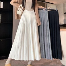 批发大码软糯针织百褶<b class='q'>半身裙</b>女秋冬新款胖mm显瘦高腰中长款a字毛线裙