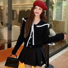 批发<b class='q'>甜美</b>系带翻领拼接蕾丝毛衣开衫女2026冬季高级感减龄针织上衣