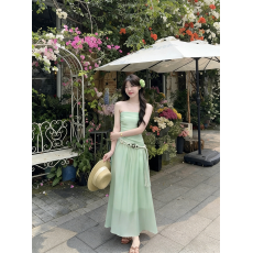 批发实拍~独特漂亮抹胸<b class='q'>连衣裙</b>女夏季薄荷绿收腰系带度假风气质长裙