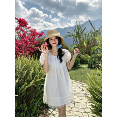 实拍~韩系氛围感白色蕾丝泡泡袖连衣裙女设计感小众