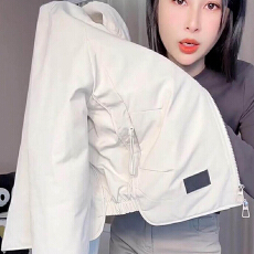 批发官图  2026春秋季新款女士小个子连帽冲锋衣洋气高级百搭宽松<b class='q'>外套</b>