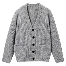 批发实拍秋冬新款潮牌V领开衫毛衣男士宽松百搭英伦风简约针织衫卫衣