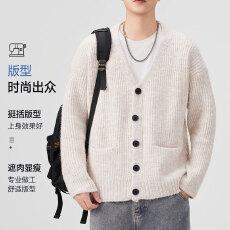 批发实拍秋冬新款潮牌V领开衫毛衣男士<b class='q'>宽松</b>百搭英伦风简约<b class='q'>针织衫</b>卫衣