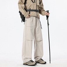 批发实拍2025秋季新款<b class='q'>潮</b>牌休闲裤男户外旅游宽松防水直筒阔腿裤脚抽绳