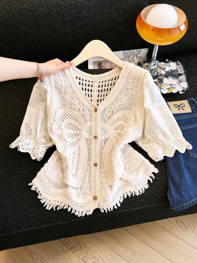 실사 프랑스식 홀로우 아웃 자수 술 V넥 니트 베스트 조끼 여성 여름 외국 가스 스택 착용 중 반팔 맨위